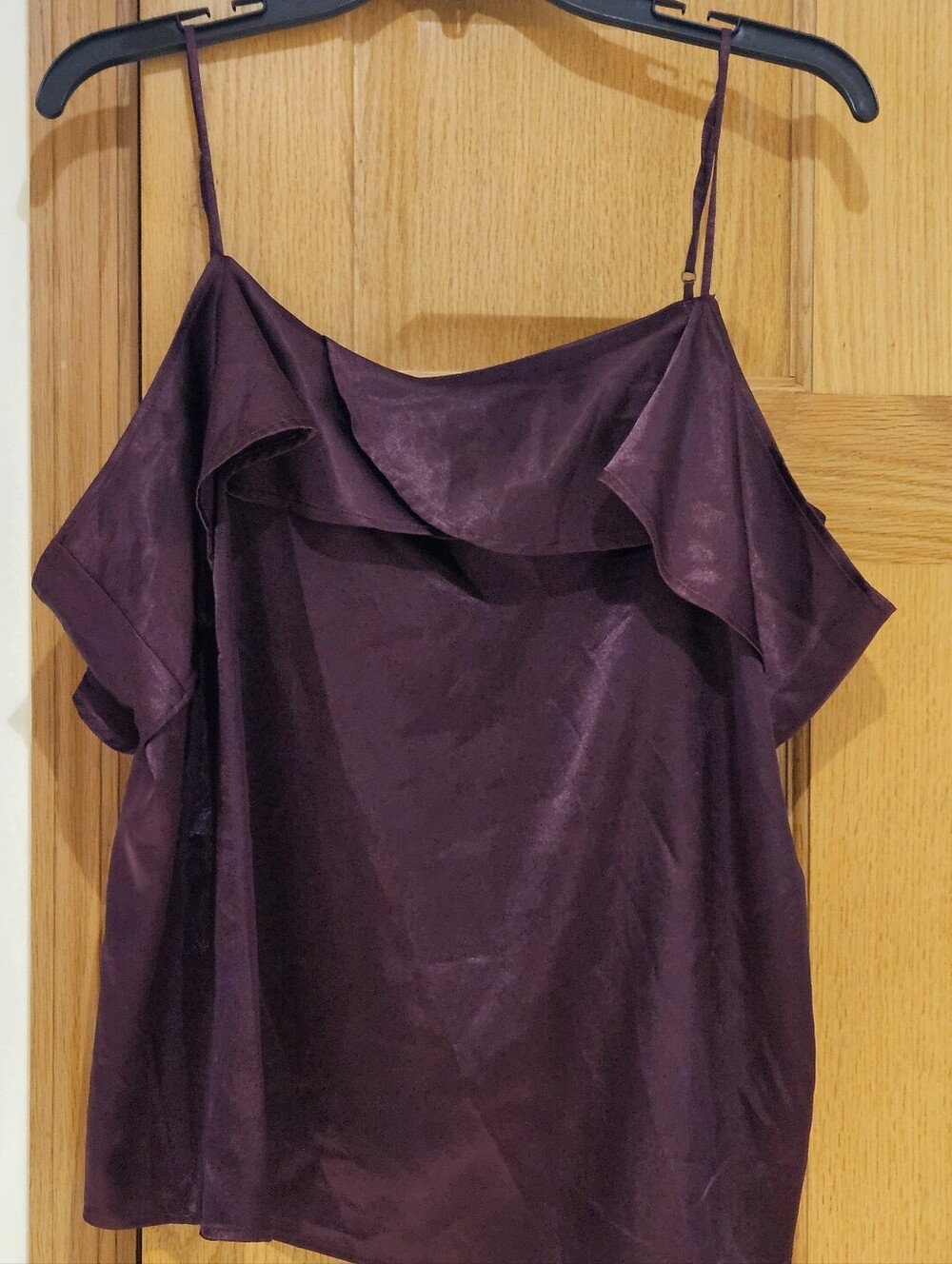 Women’s Plum Satin Ruffled Cold-Shoulder Cami Top By Guess